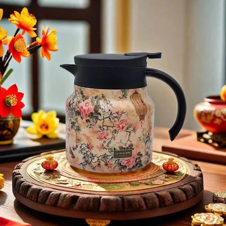 ⏳Time-Limited Special⏰Insulated Teapot with Strainer – Brew whole leaf tea freely – Stays hot for hours, pours perfectly – your quiet moment companion 🍂☕