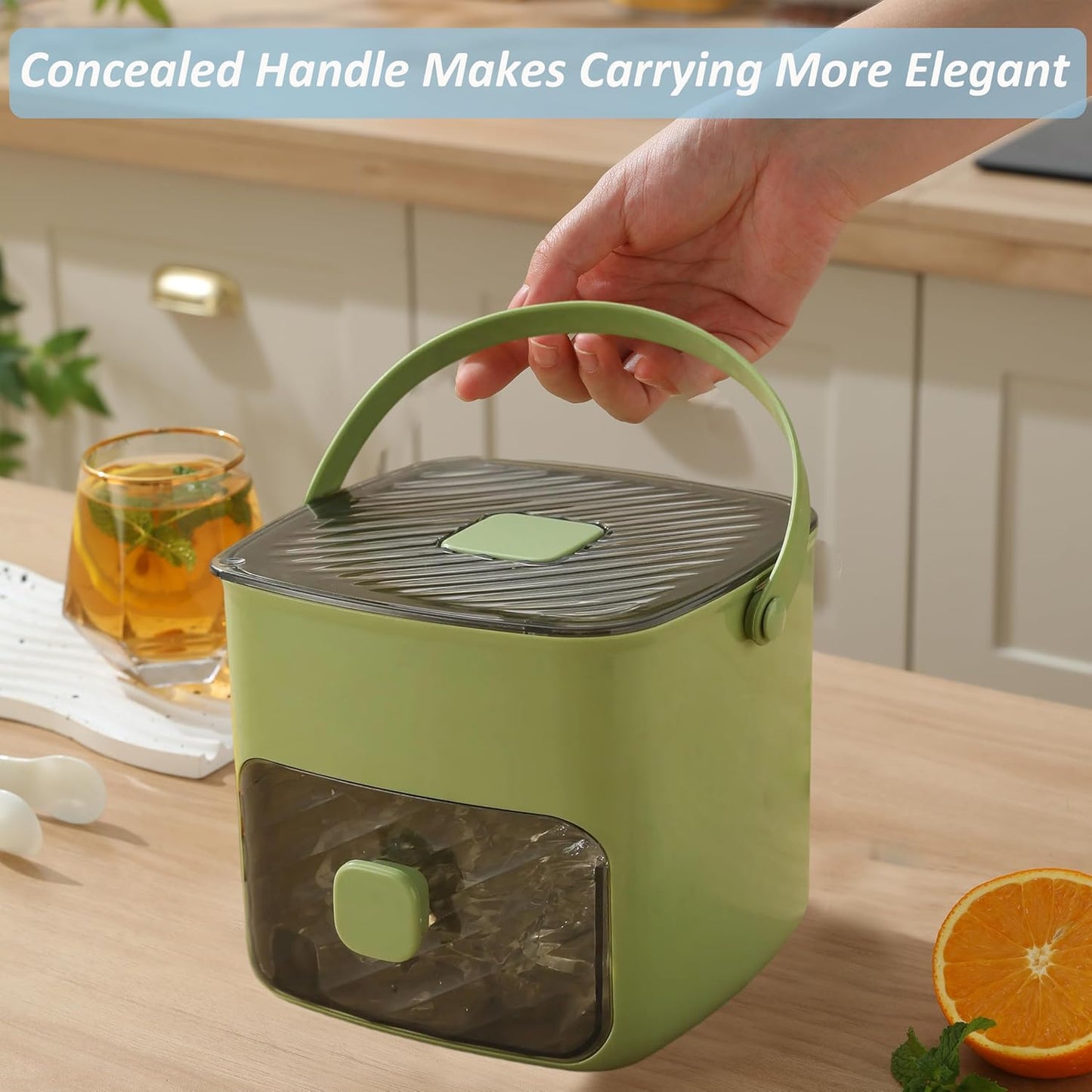 Ice Cube Maker with Storage