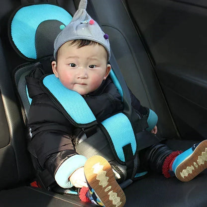 📢📢50% OFF !!⏰ 🚗 Portable Foldable Child Car Safety Seat – Lightweight ✨