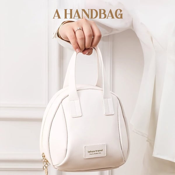 Multi-layered Shell-shaped Cosmetic Bag（🔥50% OFF）