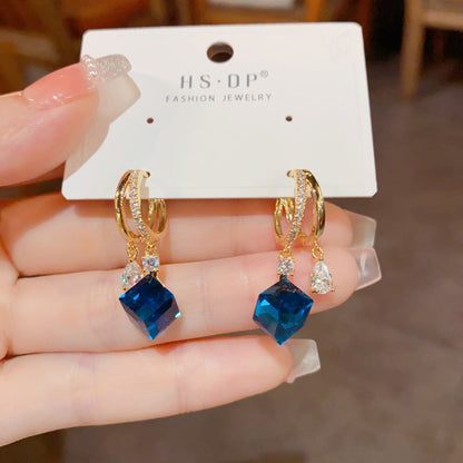 🔮Blue Artificial Crystal Earrings✨