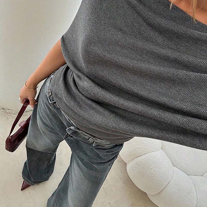 🔥 Hot sale 50% OFF！！🔥Women's Asymmetrical Off-Shoulder Batwing Sleeve Top