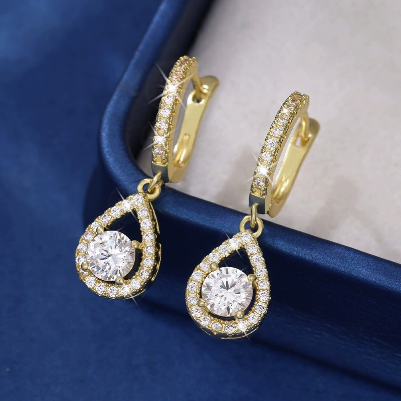 🪐Elegant Teardrop Dangle Hoop Earrings