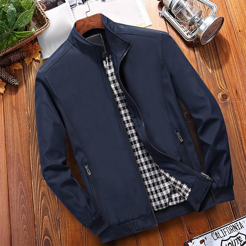 🧥 FLASH SALE: 50% OFF! 🍂 Men's Classic Stand Collar Jacket – Stylish Checkered Lining, Zippered Pockets & Ribbed Cuffs ✨