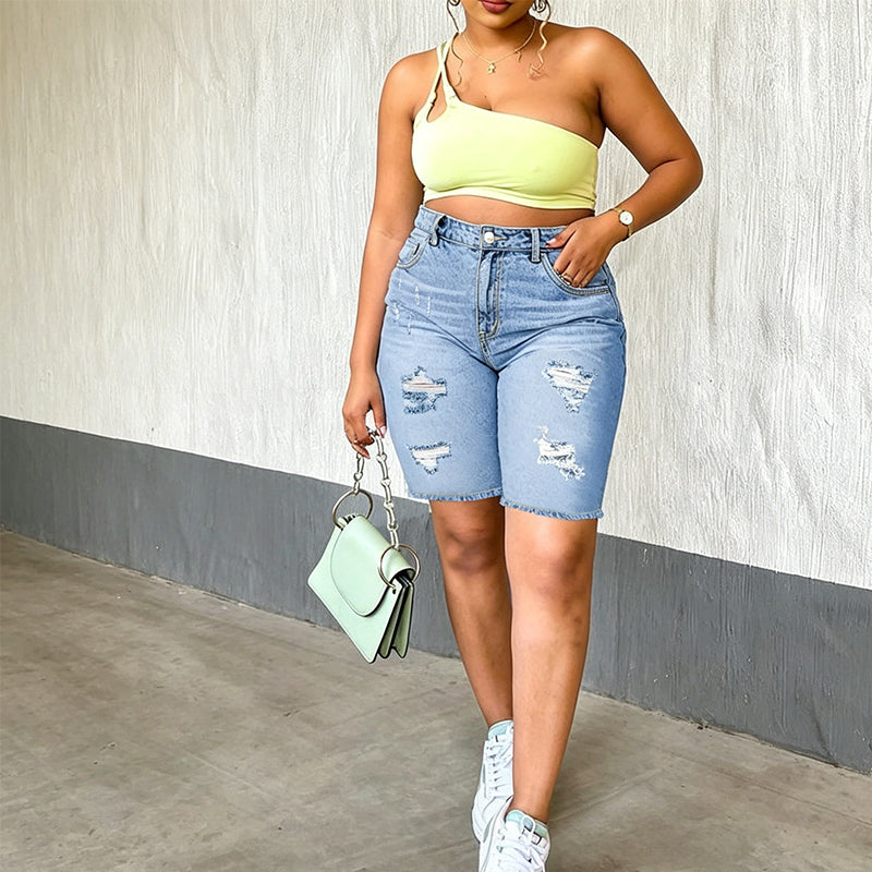 Women's Plus Size Distressed Denim Shorts